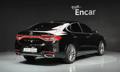 Hyundai Grandeur 2018, 94186 км, за 9754.51 USD