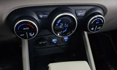 Hyundai Venue 2020, 53390 км, за 8796.11 USD - фото 27