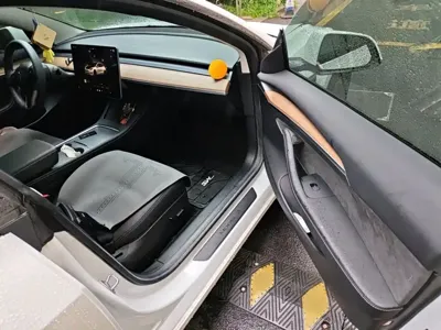 Tesla Model 3 2022, 28200 км, за 22399.48 USD - фото 20