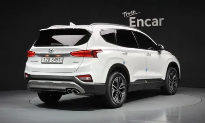 Hyundai Santafe 2019, 120711 км, за 10906.94 USD