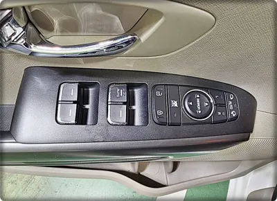 Kia Canival 2020, 36377 км, за 10401.09 USD - фото 8