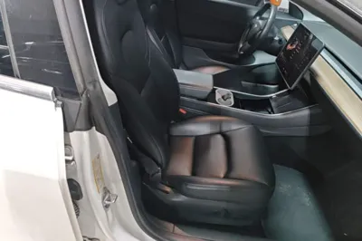 Tesla Model 3 2020, 120500 км, за 18622 USD - фото 19