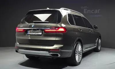 BMW X7 2022, 62997 км, за 49757.12 USD