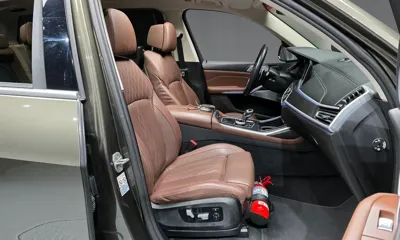 BMW X7 2022, 62997 км, за 49757.12 USD - фото 11