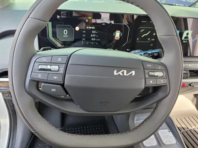 Kia EV3 2026, 51 км, за 6879.48 USD - фото 8