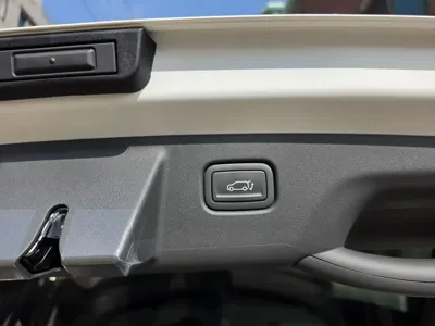 Kia EV3 2026, 51 км, за 6879.48 USD - фото 16