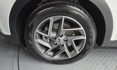 KG_Mobility_Ssangyong TIBOLI 2022, 55311 км, за 9056.06 USD