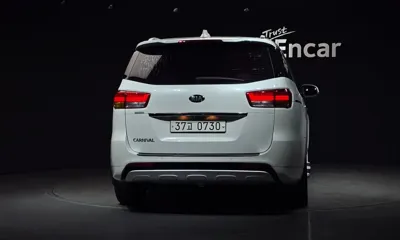 Kia Canival 2016, 134302 км, за 6370.67 USD