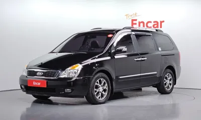Kia Canival · 2013 год
