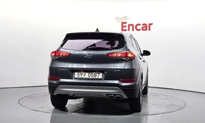 Hyundai Tucson 2017, 62396 км, за 7870.55 USD