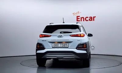 Hyundai Kona 2018, 128370 км, за 6514.66 USD