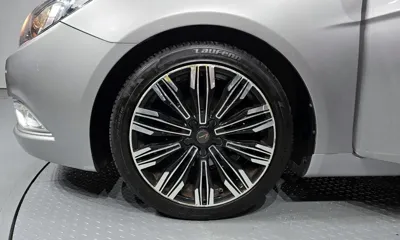 Hyundai Sonata 2013, 151942 км, за 2817.92 USD