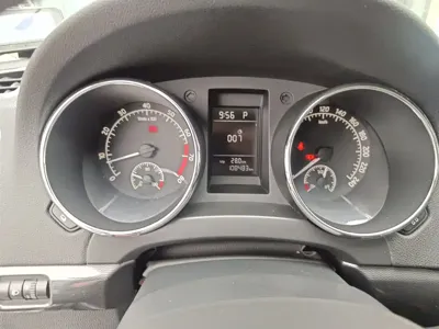 Skoda Yeti 2016, 108400 км, за 4234.51 USD - фото 12