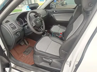 Skoda Yeti 2016, 108400 км, за 4234.51 USD - фото 16