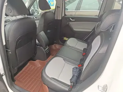 Skoda Yeti 2016, 108400 км, за 4234.51 USD - фото 18