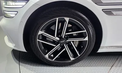 Genesis G80 2025, 37355 км, за 33083.89 USD