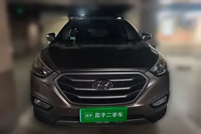 Hyundai ix35 2013, 108800 км, за 4464 USD