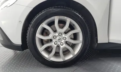 Volvo V40 2018, 221349 км, за 4618.43 USD