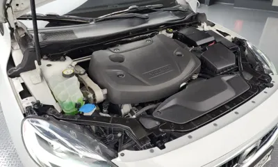 Volvo V40 2018, 221349 км, за 4618.43 USD - фото 6