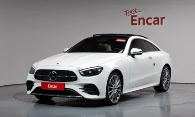 Mercedes-Benz E-Class 2023, 23871 км, за 44139.62 USD - фото 11