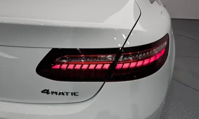Mercedes-Benz E-Class 2023, 23871 км, за 44139.62 USD - фото 24