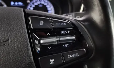 Hyundai Grandeur 2018, 75765 км, за 9751.5 USD - фото 16