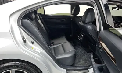 Lexus ES 2016, 155127 км, за 14006.52 USD - фото 11