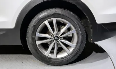 Hyundai Santafe 2015, 188887 км, за 5616.12 USD