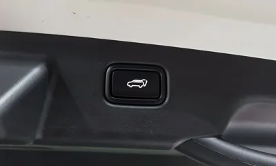 Kia Niro 2022, 17601 км, за 18827.37 USD - фото 20