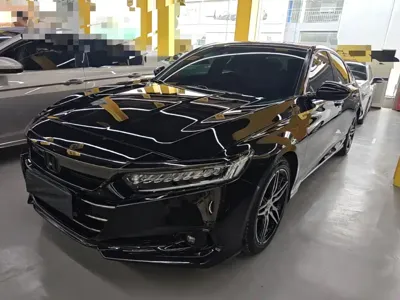 Honda Accord · 2022 год
