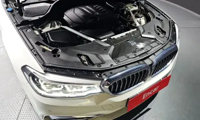 BMW 5-Series 2018, 83688 км, за 14178.81 USD - фото 6