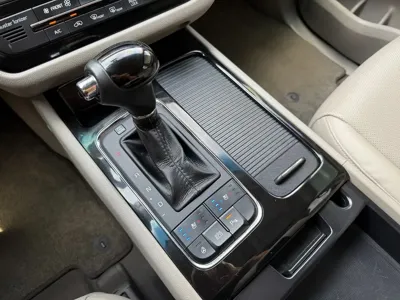 Kia Canival 2016, 124300 км, за 7748.91 USD - фото 9