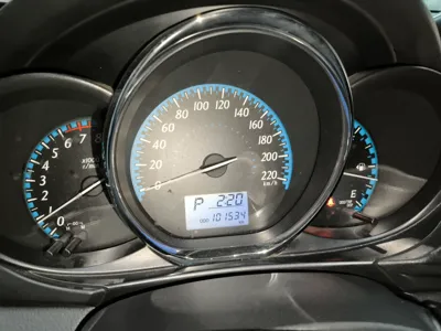 Toyota Yaris 2016, 102100 км, за 7018 USD - фото 13