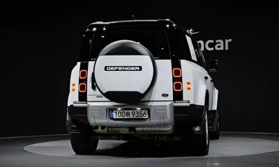 Land Rover Defender 2020, 56462 км, за 65140.1 USD