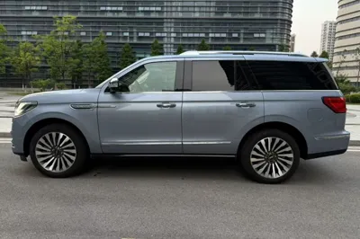 Lincoln Navigator 2019, 93200 км, за 60971 USD - фото 9