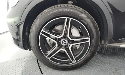Mercedes-Benz GLC-Class 2022, 9319 км, за 32952.61 USD