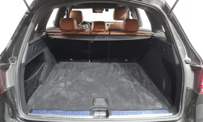 Mercedes-Benz GLC-Class 2022, 9319 км, за 32952.61 USD - фото 19
