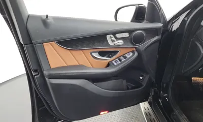 Mercedes-Benz GLC-Class 2022, 9319 км, за 32952.61 USD - фото 24