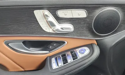 Mercedes-Benz GLC-Class 2022, 9319 км, за 32952.61 USD - фото 30