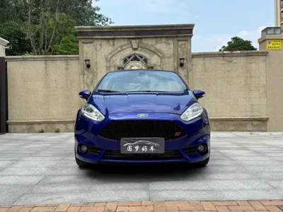 Ford Fiesta 2014, 40000 км, за 18505.53 USD