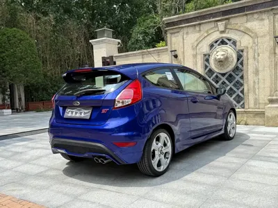Ford Fiesta 2014, 40000 км, за 18505.53 USD
