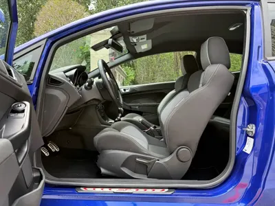 Ford Fiesta 2014, 40000 км, за 18505.53 USD