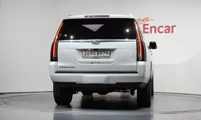 Cadillac Escalade 2019, 70946 км, за 22143.33 USD