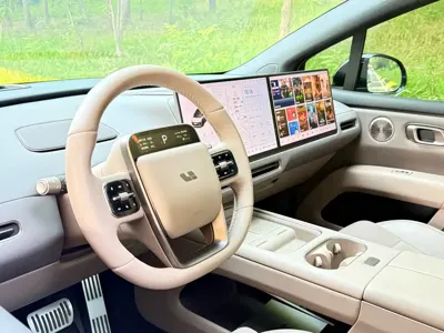 Li Auto 理想i6 2025, 19000 км, за 34597.97 USD