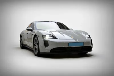Porsche Taycan · 2021 год