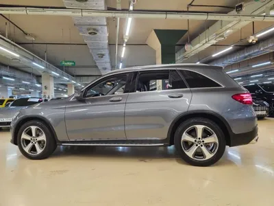 Mercedes-Benz GLC-Class 2019, 33500 км, за 20707.16 USD