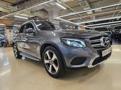 Mercedes-Benz GLC-Class 2019, 33500 км, за 20707.16 USD