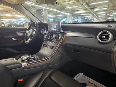 Mercedes-Benz GLC-Class 2019, 33500 км, за 20686.98 USD - фото 12