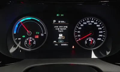 Kia K5 2023, 55565 км, за 15294.74 USD - фото 8
