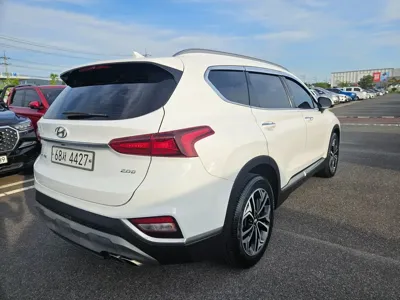 Hyundai Santafe 2019, 136893 км, за 11290.53 USD